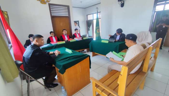 Pelaksanaan Sidang di Luar Gedung Pengadilan (Sidang Keliling) di Ampana, Kabupaten Tojo Una-Una