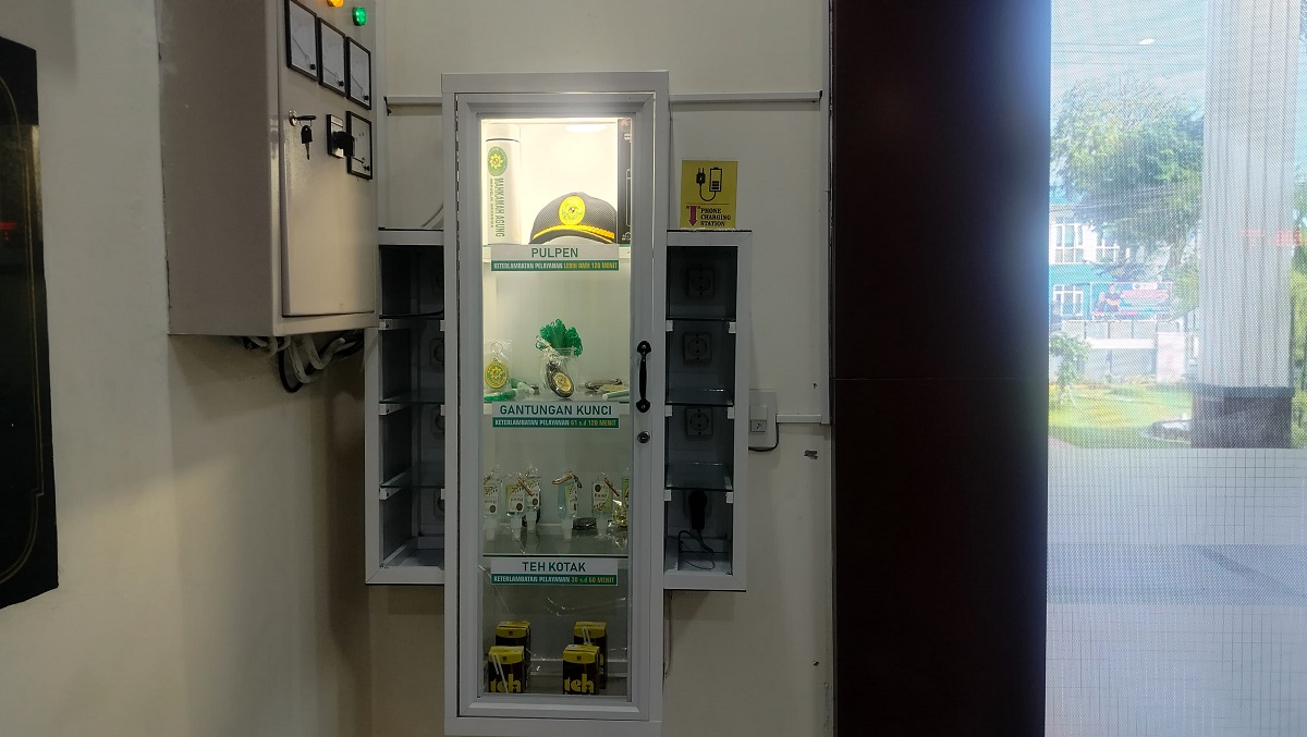 free charging station